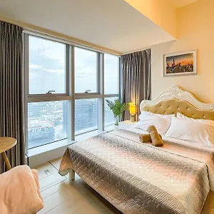 Cityscape View 2br In Uptown Bgc W 200mbps Wifi Taguig